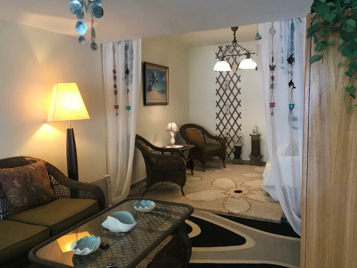 אתונה Wonderful Playroom Apartment מראה חיצוני תמונה