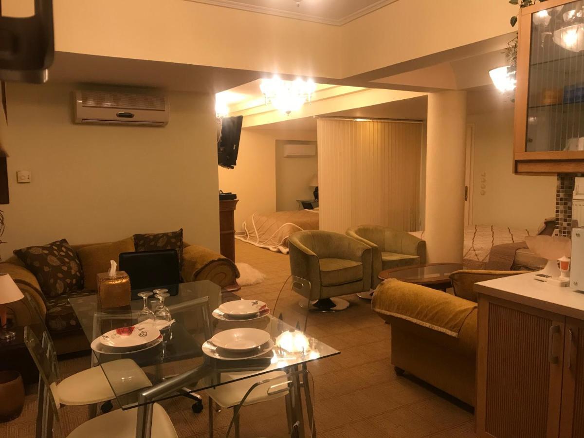 אתונה Wonderful Playroom Apartment מראה חיצוני תמונה